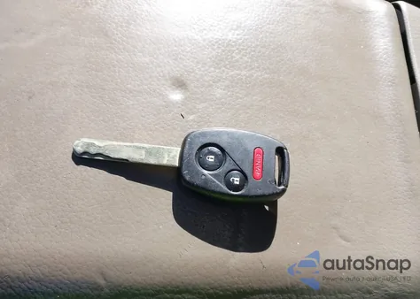 2006 Honda Pilot Ex-L z USA, uszkodzony, nr VIN 5FNYF28736B051033